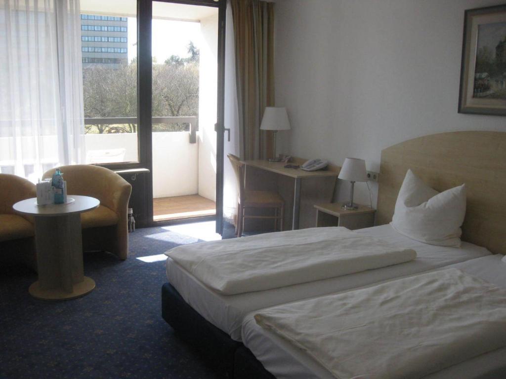 Hak Hotel Am Klostersee Sindelfingen Cameră foto